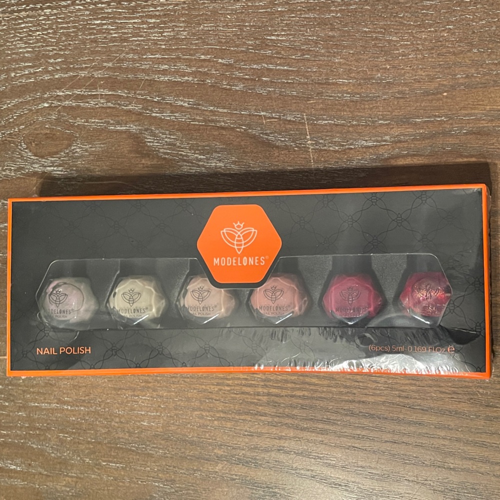 Modelones Nail Polish Set
